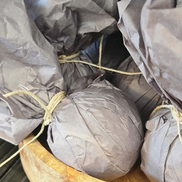 כדור מינרלים מארז אפור