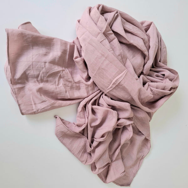 צעיף ורוד מעושן