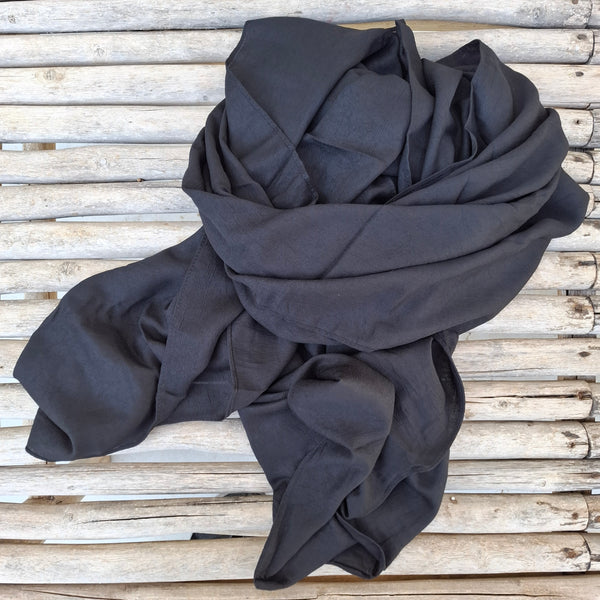 צעיף שחור חלק