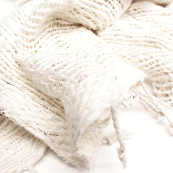 צעיף רשת לבן