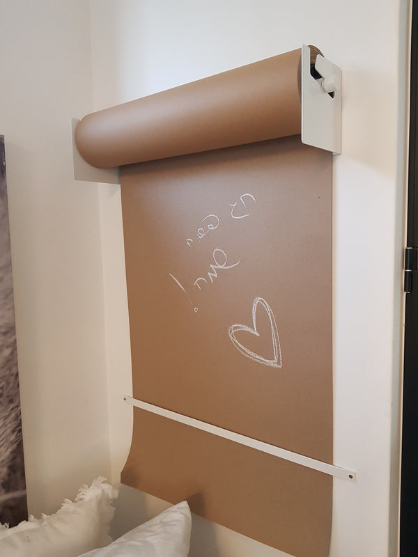 מתקן לבן עם גליל נייר חום  ברוחב 60