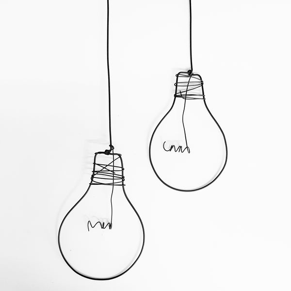 נורת ברזל מכופף