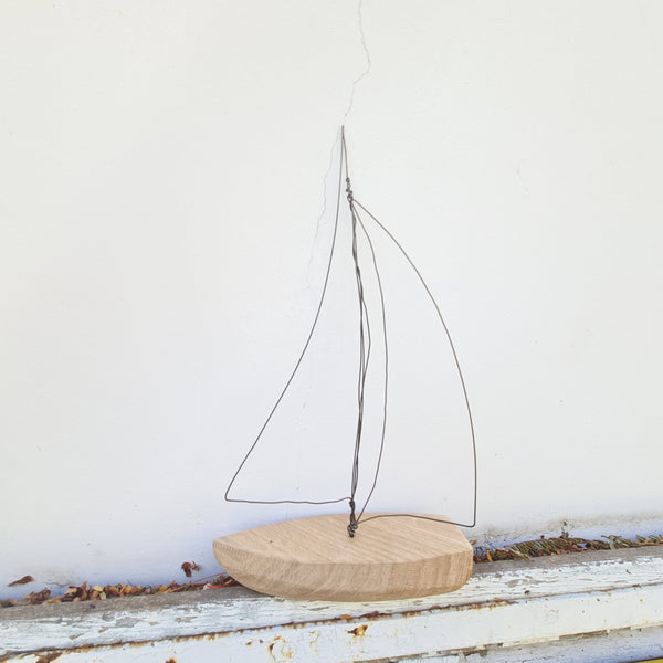 סירה בסיס אלון מבוקע