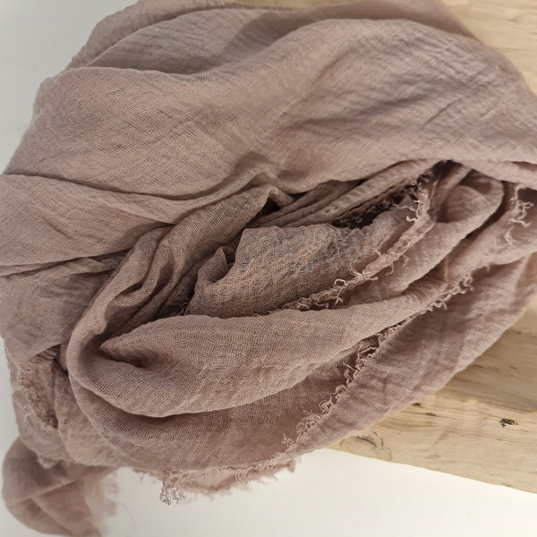 צעיף גוון חום